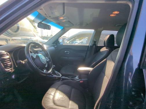 Fathom Blue 2016 Kia Soul +