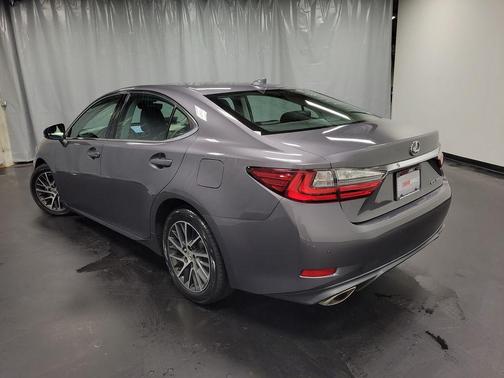 2017 Lexus ES 350 Base