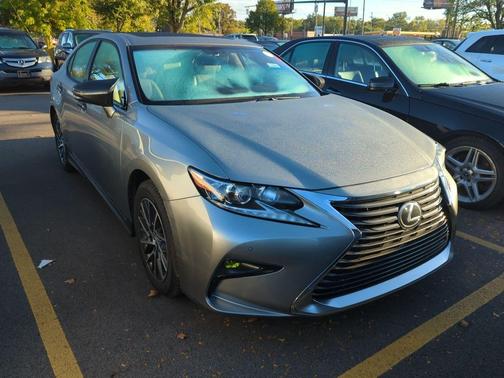 2016 Lexus ES 350 Base