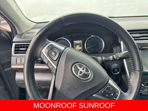 2017 Toyota Camry XLE