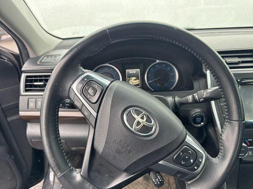 2017 Toyota Camry XLE