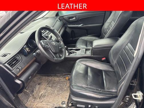 2017 Toyota Camry XLE