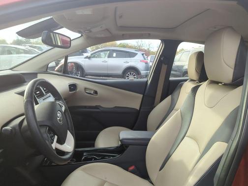 2017 Toyota Prius Four