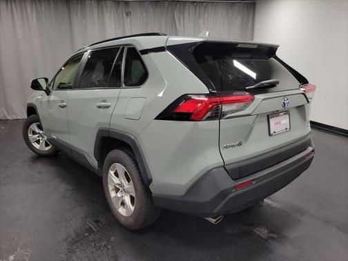 2019 Toyota RAV4 Hybrid XLE