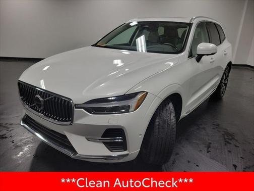 2023 Volvo XC60 B5 Plus Bright Theme
