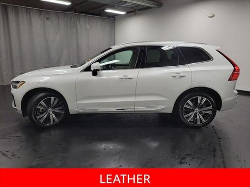 2023 Volvo XC60 B5 Plus Bright Theme