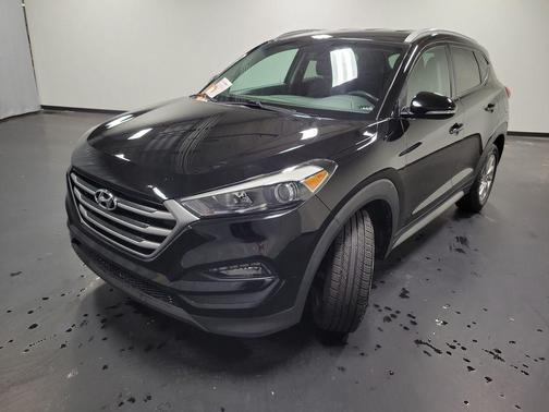 2017 Hyundai TUCSON SE Plus