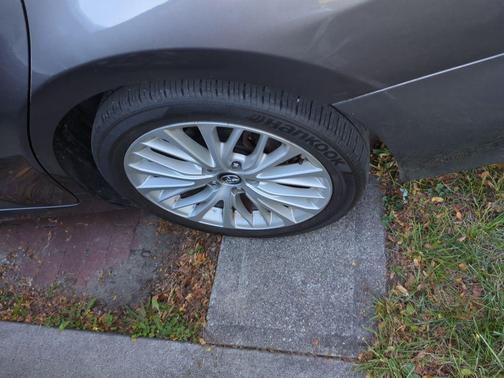 2019 Toyota Camry XLE