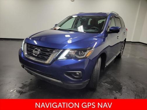 2019 Nissan Pathfinder SL