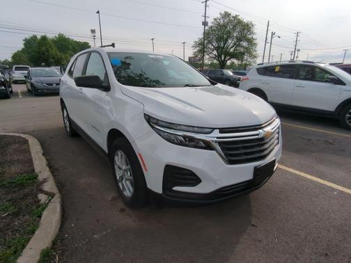 Summit White 2024 Chevrolet Equinox LS