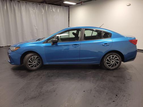2019 Subaru Impreza 2.0i