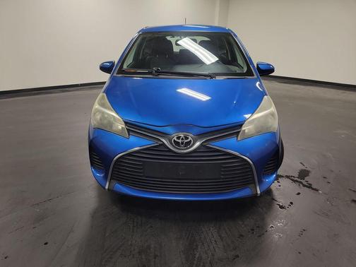 2015 Toyota Yaris LE
