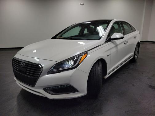 2017 Hyundai SONATA Hybrid Limited