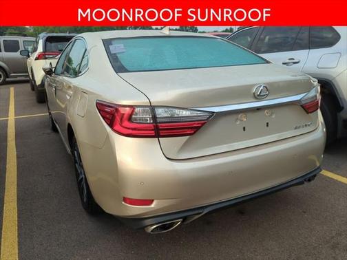 2017 Lexus ES 350 Base