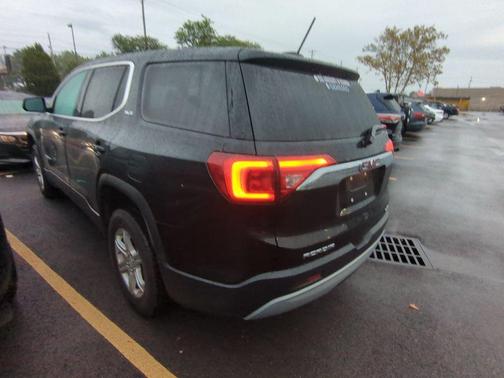 2019 GMC Acadia SLE-1