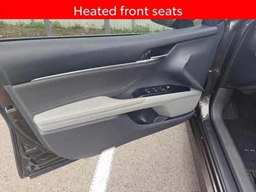 2018 Toyota Camry XLE