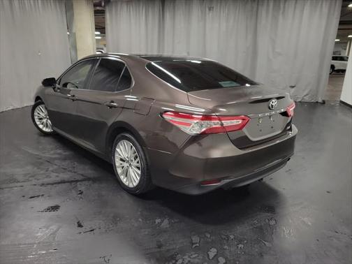 2018 Toyota Camry XLE