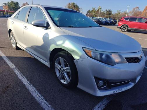 2013 Toyota Camry SE