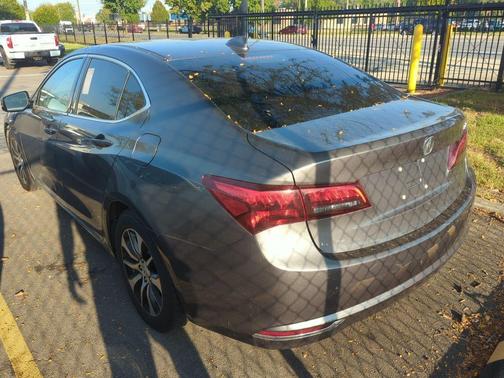2017 Acura TLX w/Technology Package
