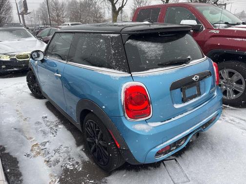 2016 MINI Hardtop Cooper S