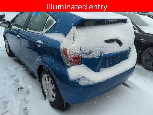 2014 Toyota Prius c Three