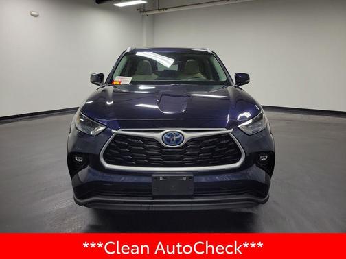 2023 Toyota Highlander Hybrid XLE