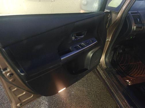 2015 Toyota Prius v Two