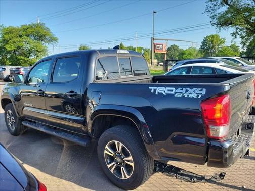 2016 Toyota Tacoma TRD Sport