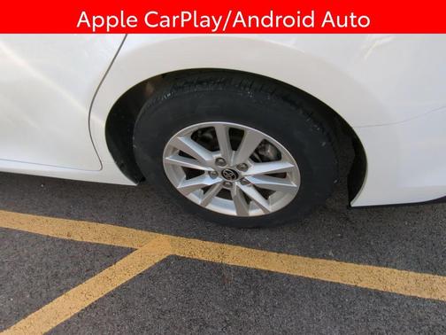 Ice 2025 Toyota Camry LE