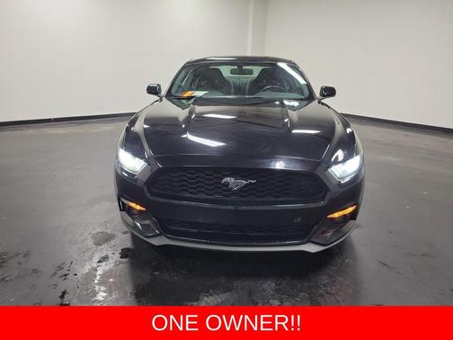 2017 Ford Mustang EcoBoost Premium