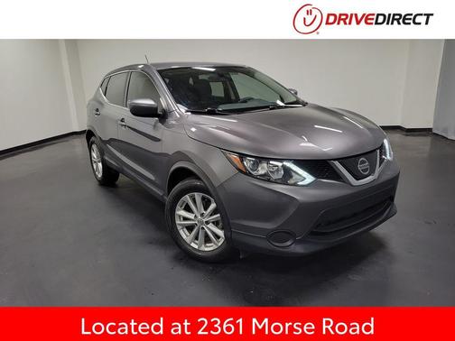 Gun Metallic 2018 Nissan Rogue Sport S