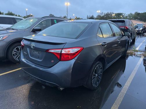 2015 Toyota Corolla S Plus