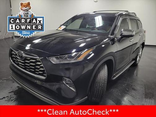 2023 Toyota Highlander Platinum