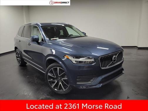 2020 Volvo XC90 T6 Momentum