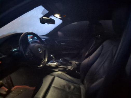 2017 BMW 330e iPerformance