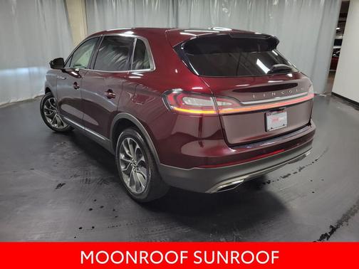 Burgundy Velvet Metallic Tinted Clearcoat 2023 Lincoln Nautilus Reserve