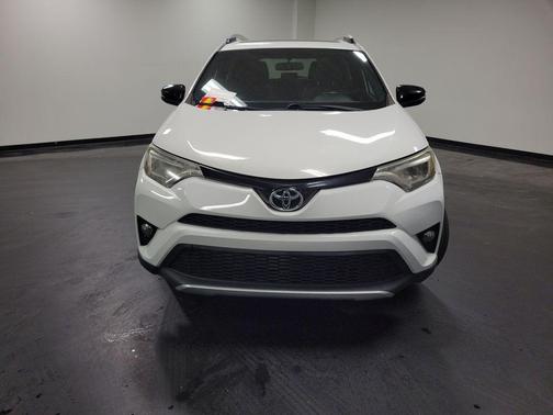 2016 Toyota RAV4 SE