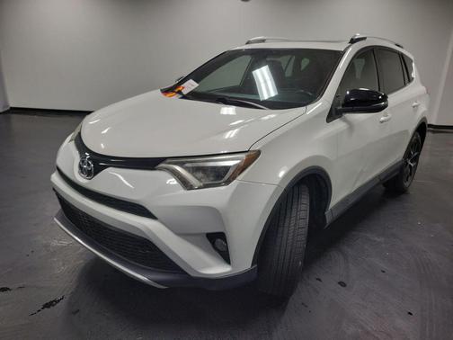 2016 Toyota RAV4 SE