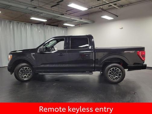 Agate Black Metallic 2022 Ford F-150 XLT