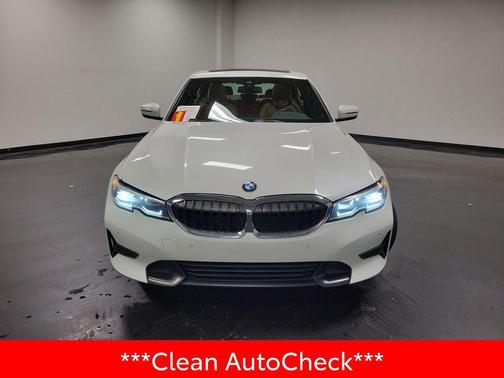 Mineral White Metallic 2021 BMW 330 330i