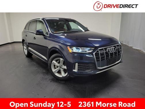 Waitomo Blue Metallic 2023 Audi Q7 45 Premium