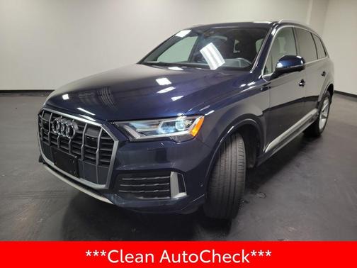 Waitomo Blue Metallic 2023 Audi Q7 45 Premium