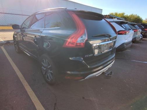 2017 Volvo XC60 T6 Dynamic