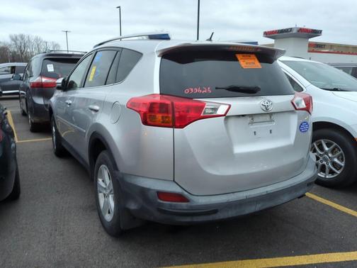 2013 Toyota RAV4 XLE