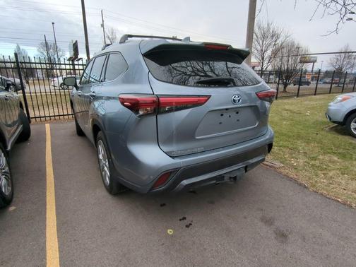 2023 Toyota Highlander Hybrid Limited