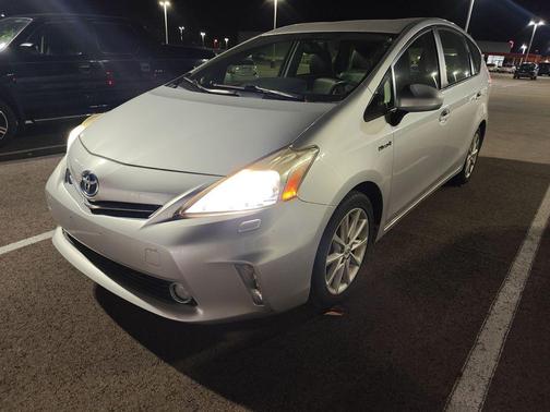 2012 Toyota Prius v Five