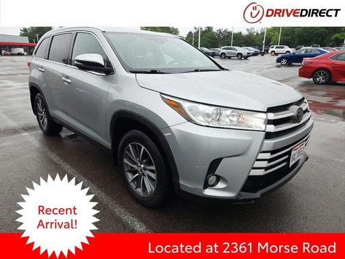 Celestial Silver Metallic 2019 Toyota Highlander XLE