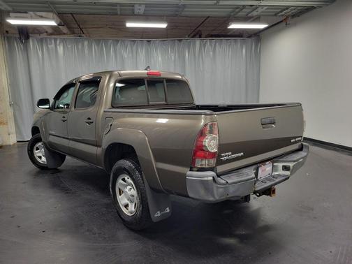 2015 Toyota Tacoma Base
