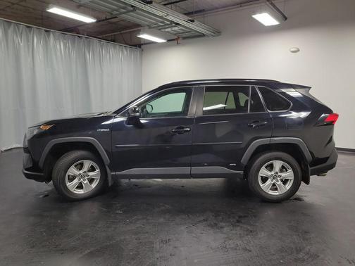 2020 Toyota RAV4 Hybrid LE