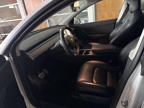 2021 Tesla Model Y Performance Dual Motor All-Wheel Drive